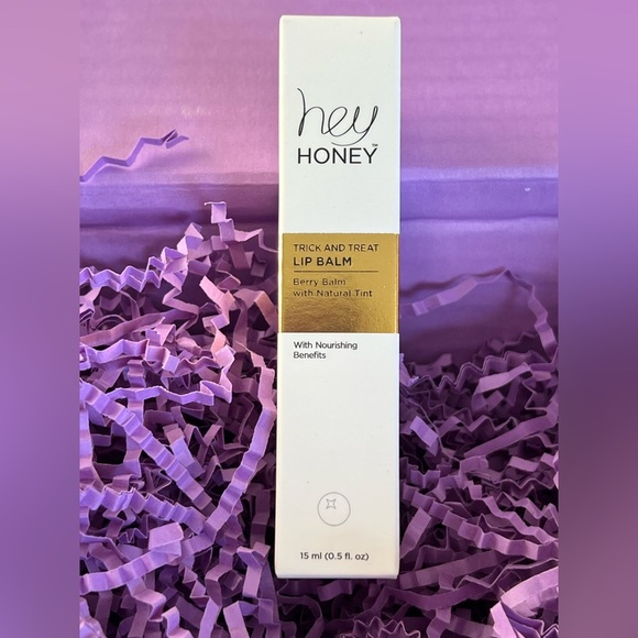 Hey Honey Trick and Treat Berry Balm Lip Balm - Picture 3 of 9